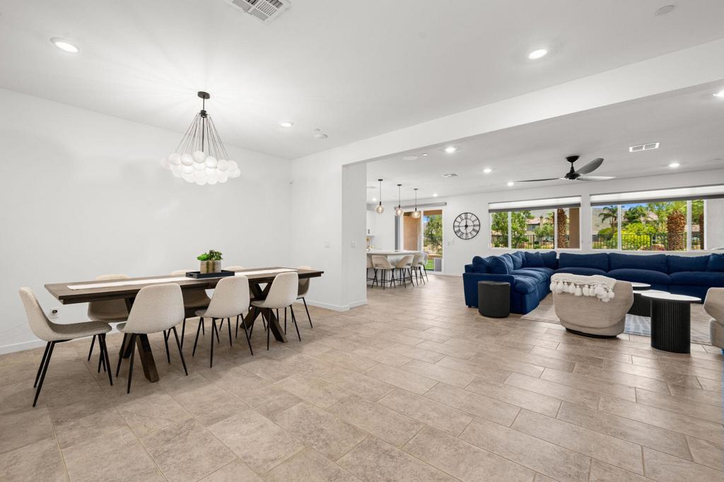 82144 Paradiso Drive