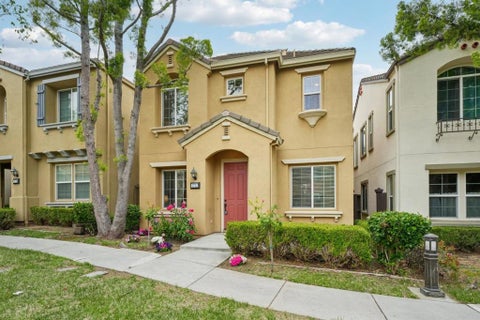 Photo of 3732 Evangelho Circle, San Jose, CA 95148 (MLS # ML82063051)
