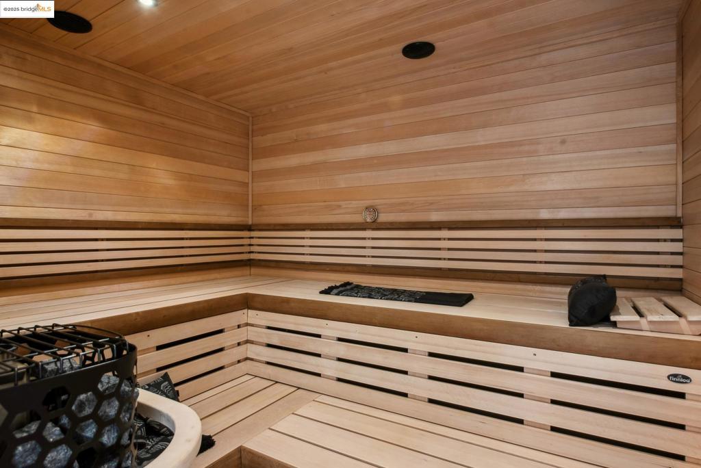 CENTRAL PIEDMONT - Residential