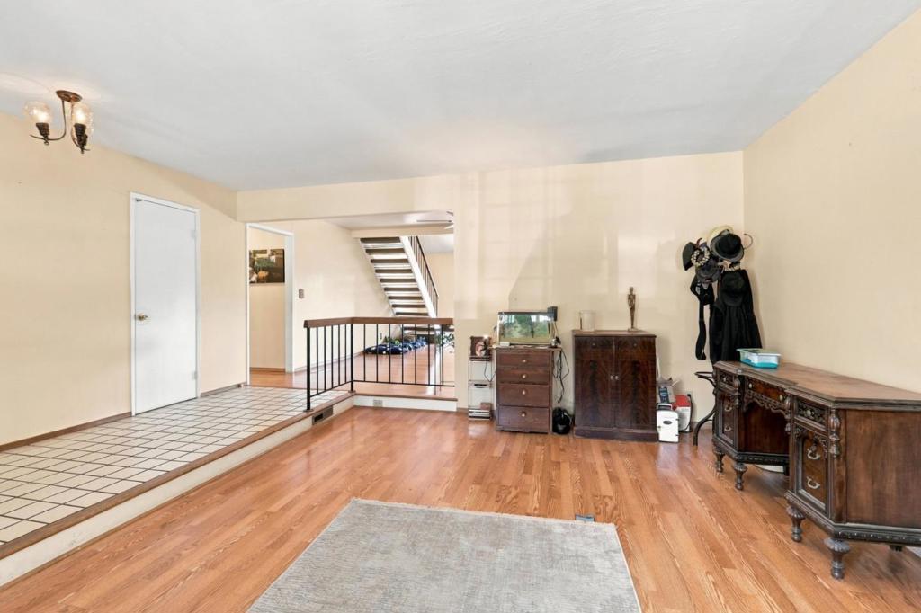 3110 Capelaw Court