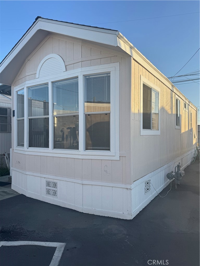 20315 Denker Avenue 34