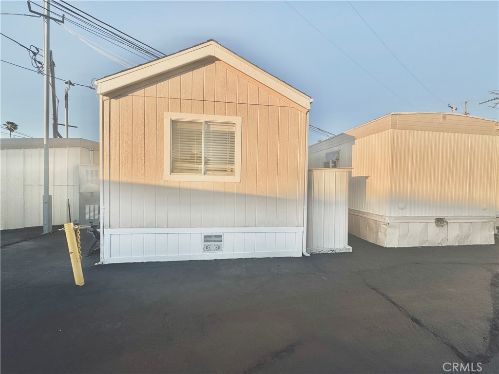 20315 Denker Avenue 34