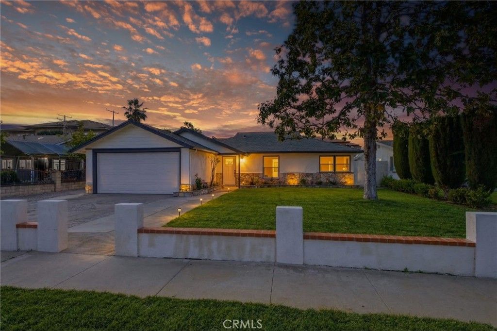 Photo of 1316 W Beacon Avenue, Anaheim, CA 92802 (MLS # PW26053788)