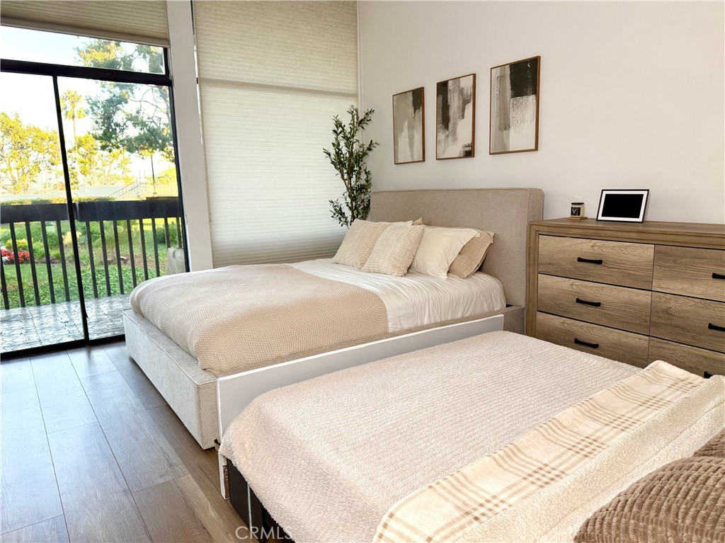 Marina Pacifica (MRP) - Residential Lease