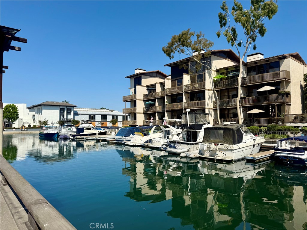 Marina Pacifica (MRP) - Residential Lease