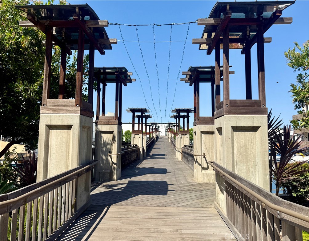 Marina Pacifica (MRP) - Residential Lease