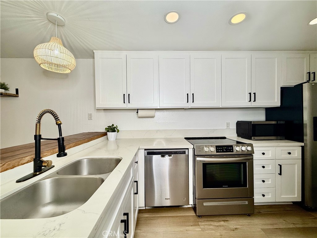 Marina Pacifica (MRP) - Residential Lease