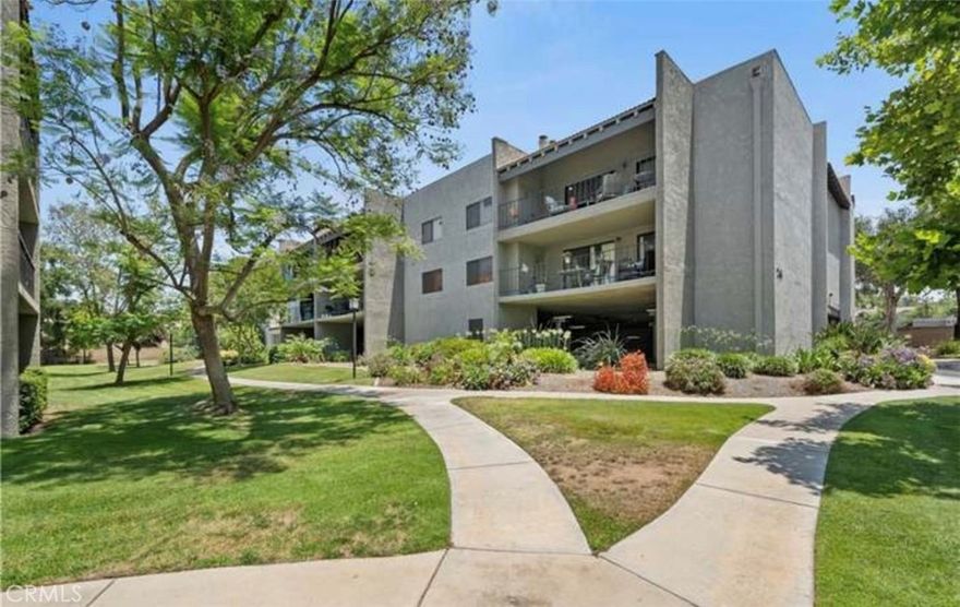 Great Condo in the FERNWOOD GATED COUMMUNITY, open bright floor plan with updated wood laminated flooring spacious living room with gas fireplace upgraded tracking lights with plantation shutters. Granite counter top and custom back splash in kitchen . Remodeled bath which features upgraded vanity  granite counter top custom tile and walk-in shower. Professionally managed HOA- Amenities include Large swimming pool, spa, sauna, tennis courts fitness room indoor private storage room close to unit. Close to Historic Downtown Redlands, shopping, restaurants, schools entertainment and more!