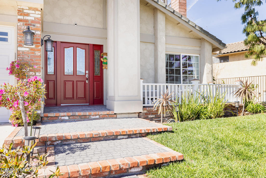 411 Blackhawk Drive
