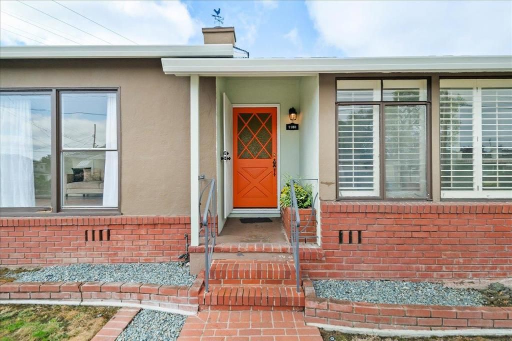 Photo of 1180 Rosewood Avenue, San Carlos, CA 94070 (MLS # ML82037555)