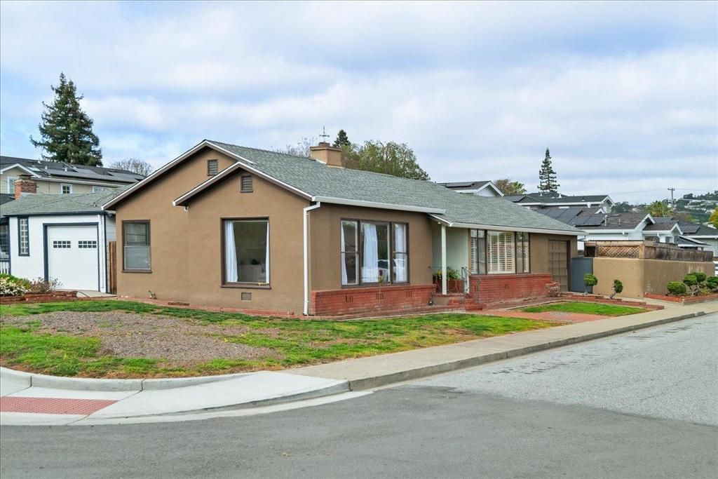 Photo of 1180 Rosewood Avenue, San Carlos, CA 94070 (MLS # ML82037555)