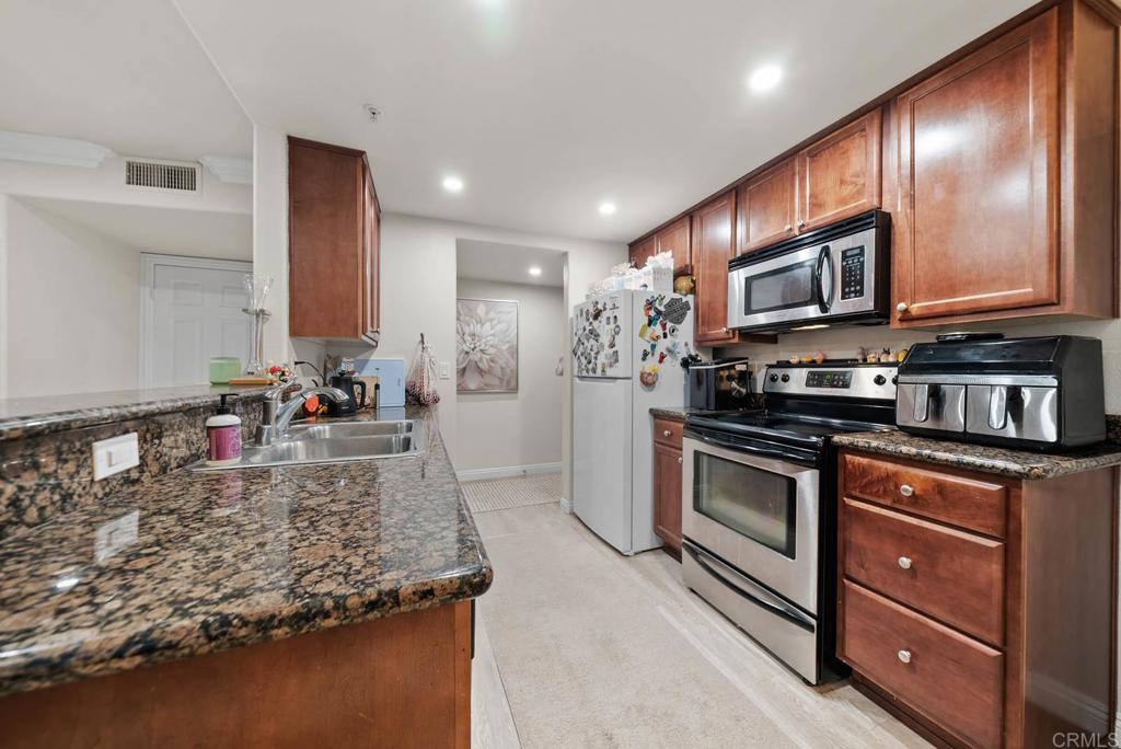 1434 Marshall Road 16