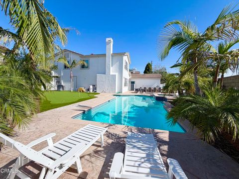 Photo of 9898 Rhone Street, Ventura, CA 93004 (MLS # V1-35433)