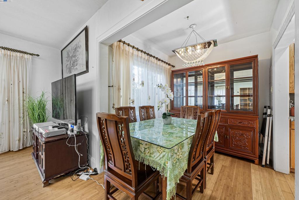 BROADMOOR - Residential