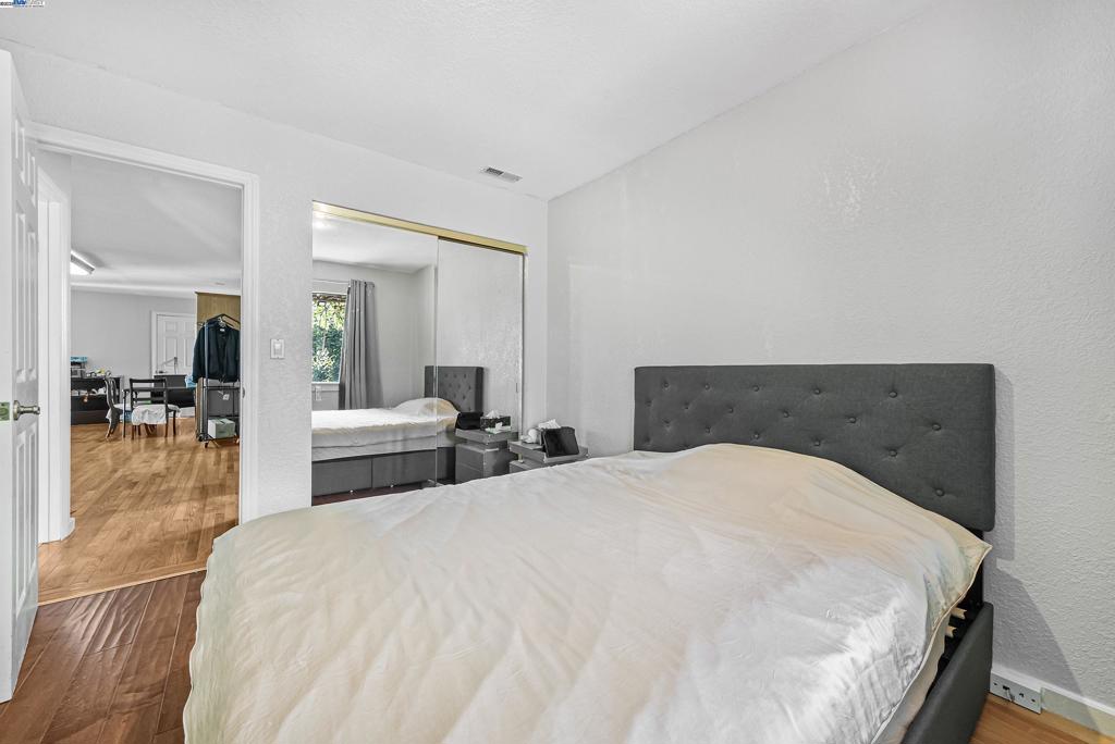 BROADMOOR - Residential