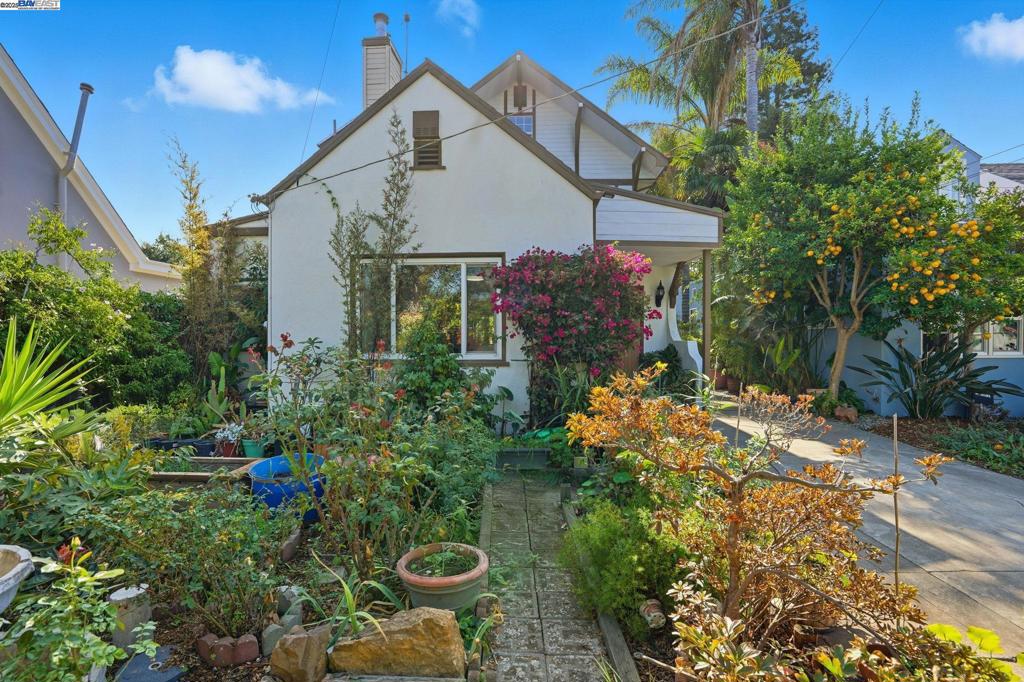 BROADMOOR - Residential