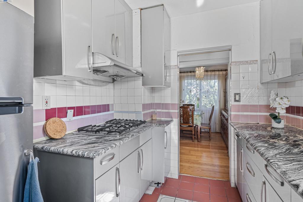 BROADMOOR - Residential