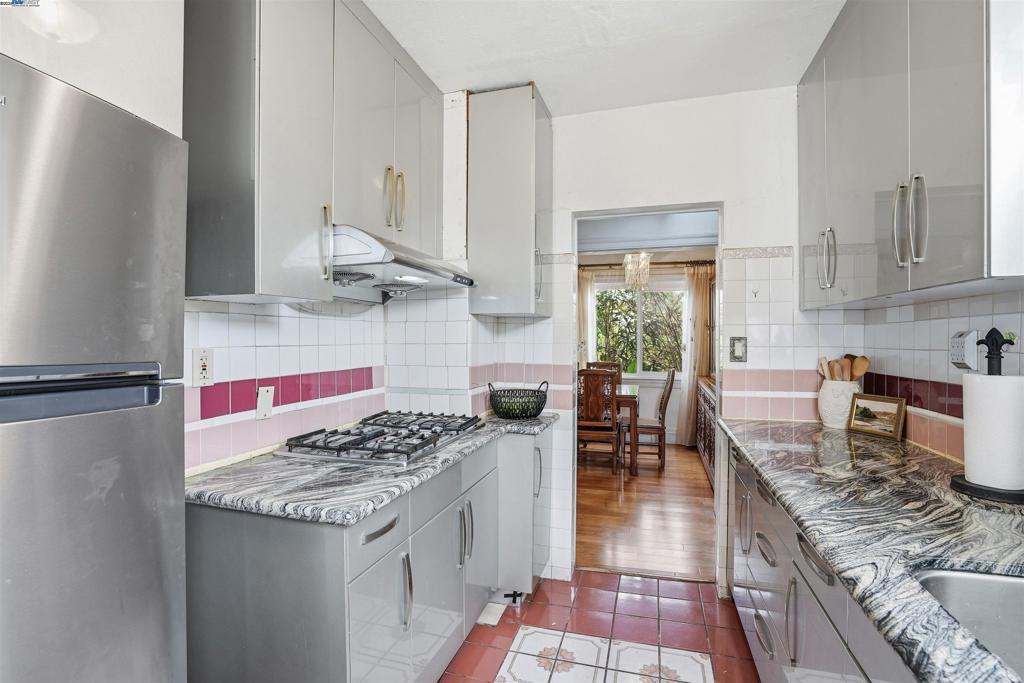 BROADMOOR - Residential