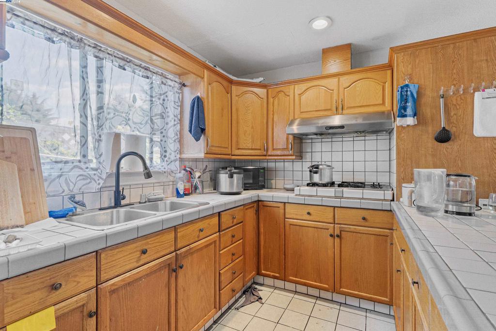 BROADMOOR - Residential