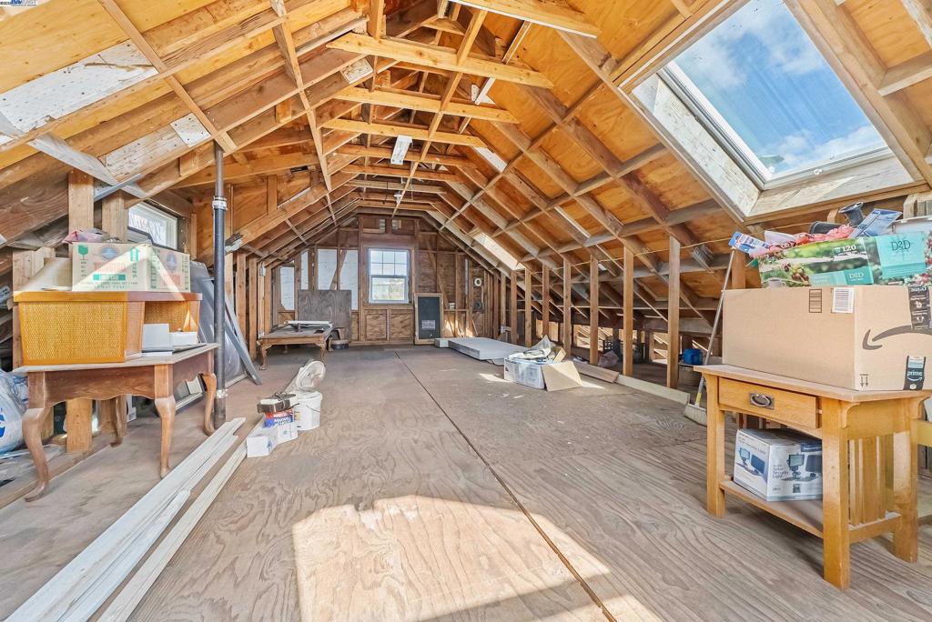 BROADMOOR - Residential