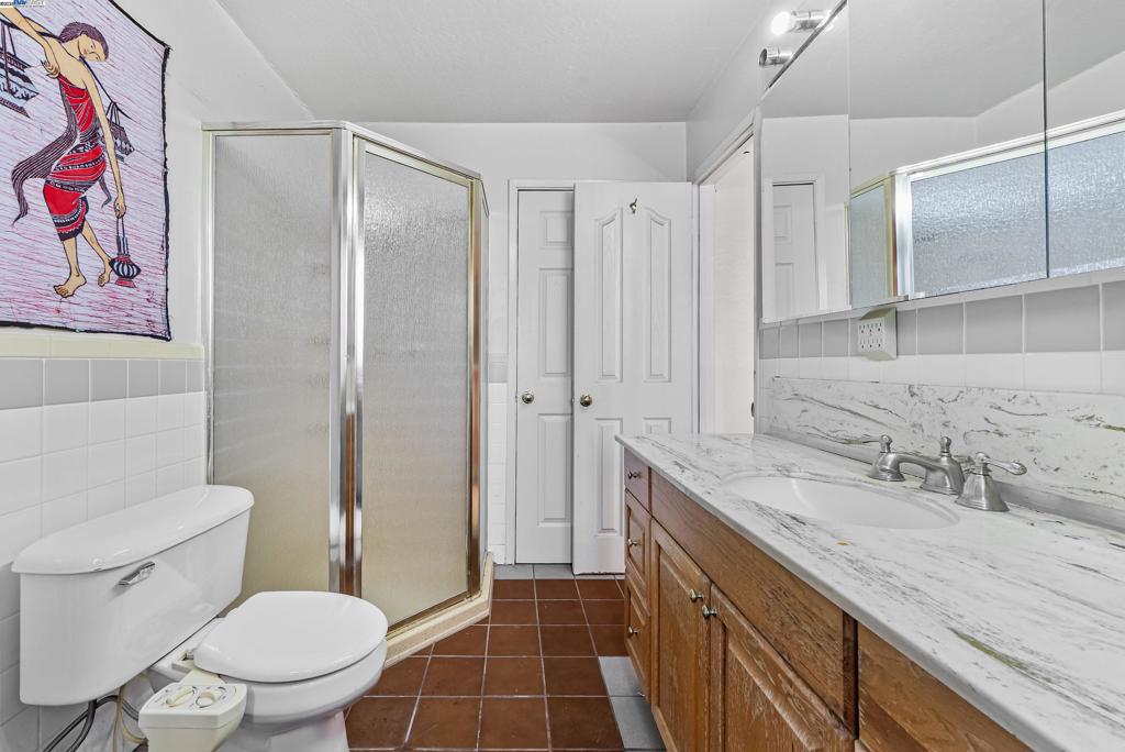 BROADMOOR - Residential