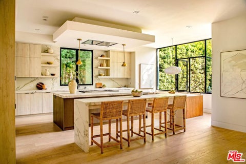 Photo of 734 18th Street, Santa Monica, CA 90402 (MLS # 26985141)
