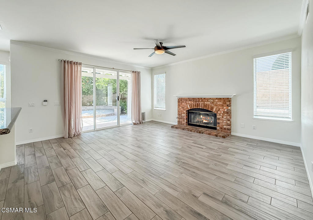 2350 Laurelwood Drive