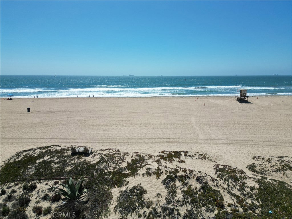 16861 S Pacific