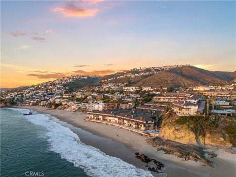 Photo of 22 Blue Lagoon, Laguna Beach, CA 92651 (MLS # LG25237904)