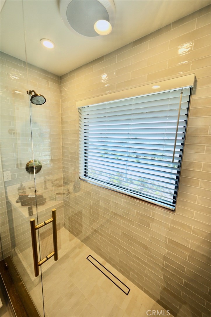 Blue Lagoon (BL) - Residential Lease