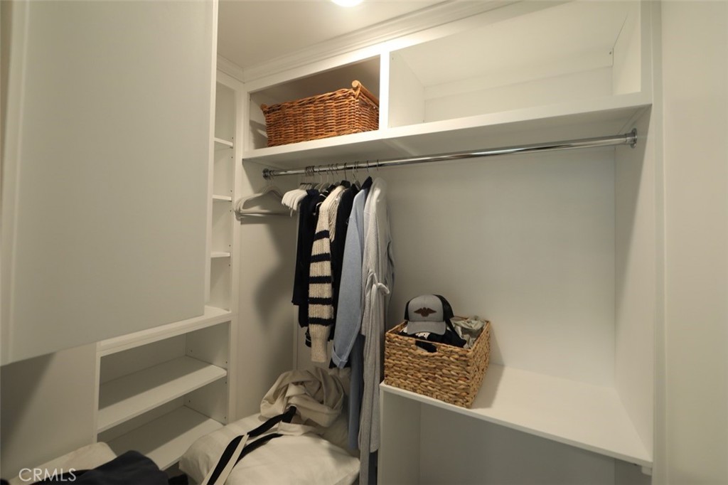Blue Lagoon (BL) - Residential Lease