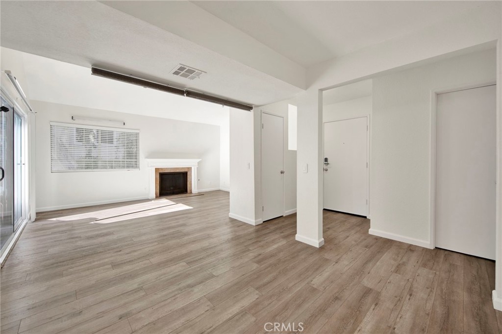 20155 Keswick Street 219