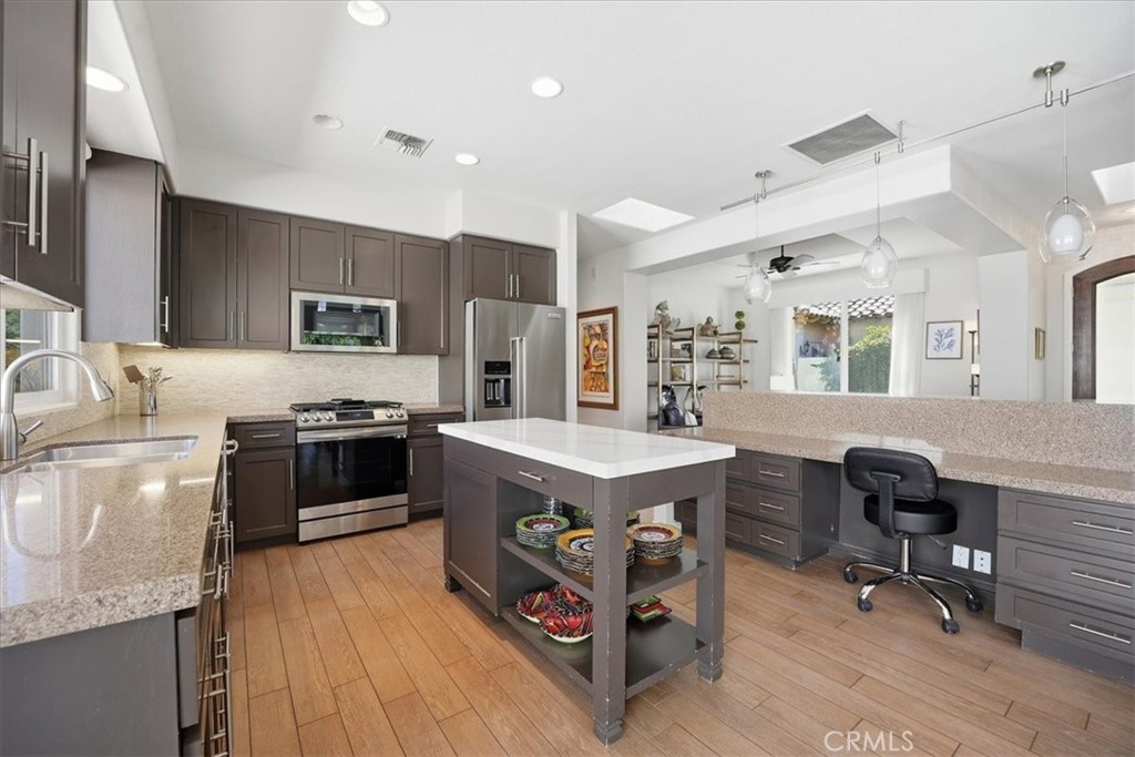 Rancho La Quinta CC (31352) - Residential