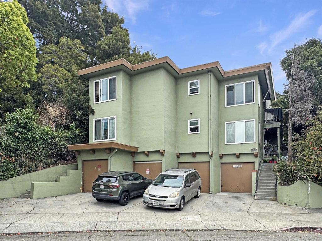 Qualified investors are extended the opportunity to acquire 3464 Champion Street, located in Oakland, CA. This well-maintained apartment community was built in 1956 and includes 4 one bedroom / one bathroom units and 2 two bedroom one bathroom units with 1 non-conforming studio/storage unit. Recent Capital improvements include completion of the seismic retrofit for the soft story. Each unit is individually metered for gas and electric.