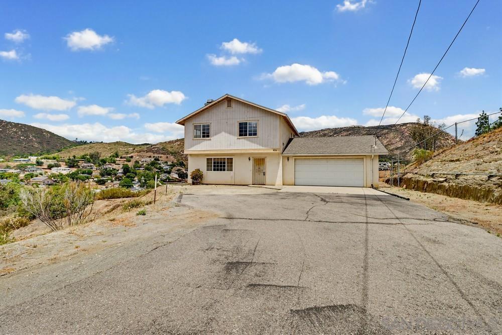 833 Cochran Trl