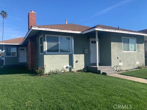 Photo of 5340 S J St, Oxnard, CA 93033 (MLS # BB26011512)