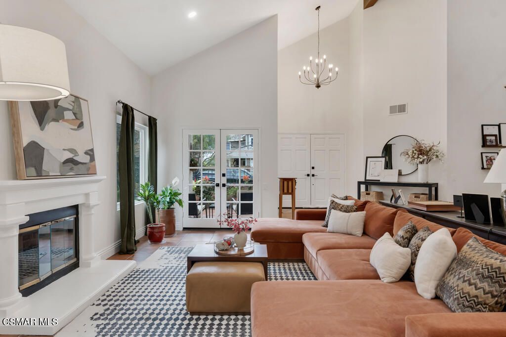 Photo of 12208 Cherry Grove Street, Moorpark, CA 93021 (MLS # 226001384)