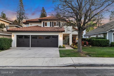 Photo of 12208 Cherry Grove Street, Moorpark, CA 93021 (MLS # 226001384)
