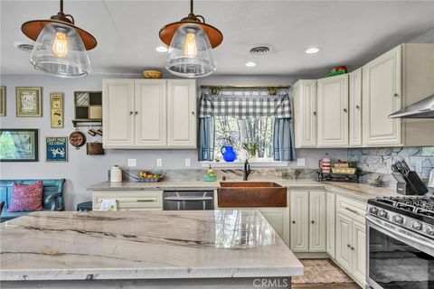 Photo of 15314 Summit Boulevard, Cobb, CA 95426 (MLS # LC25090729) Photo of 15314 Summit Boulevard, Cobb, CA 95426 (MLS # LC25090729)