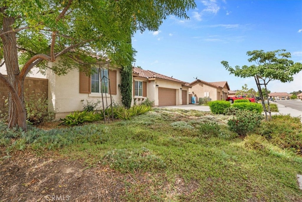 1305 Nicholas Court