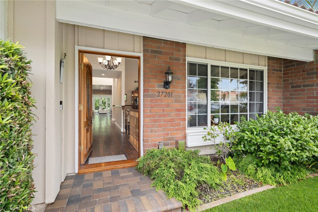 27201 Galvez
