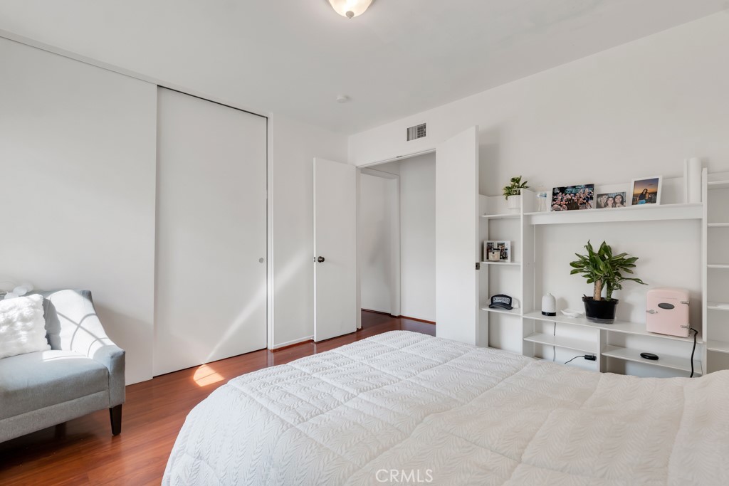Sherwood Homes (120) - Residential