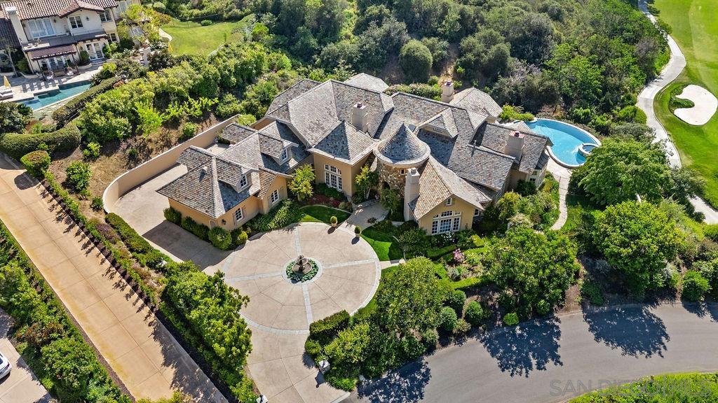 6253 Clubhouse Drive