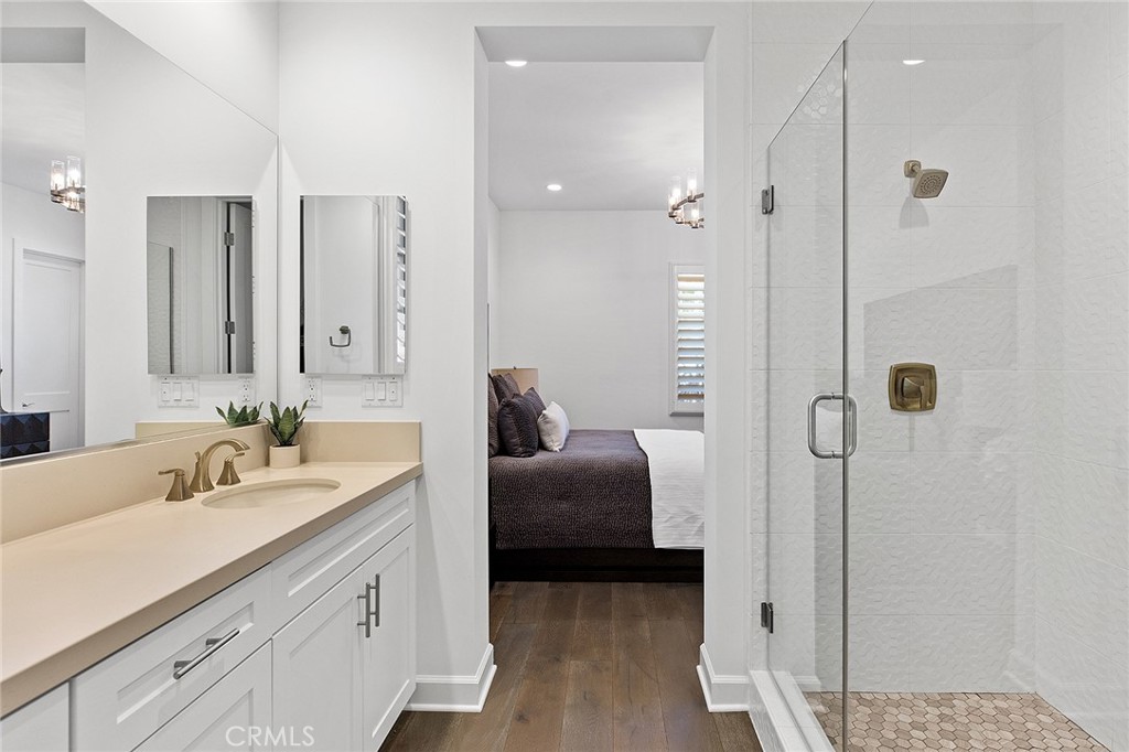 Sea Summit - Residential