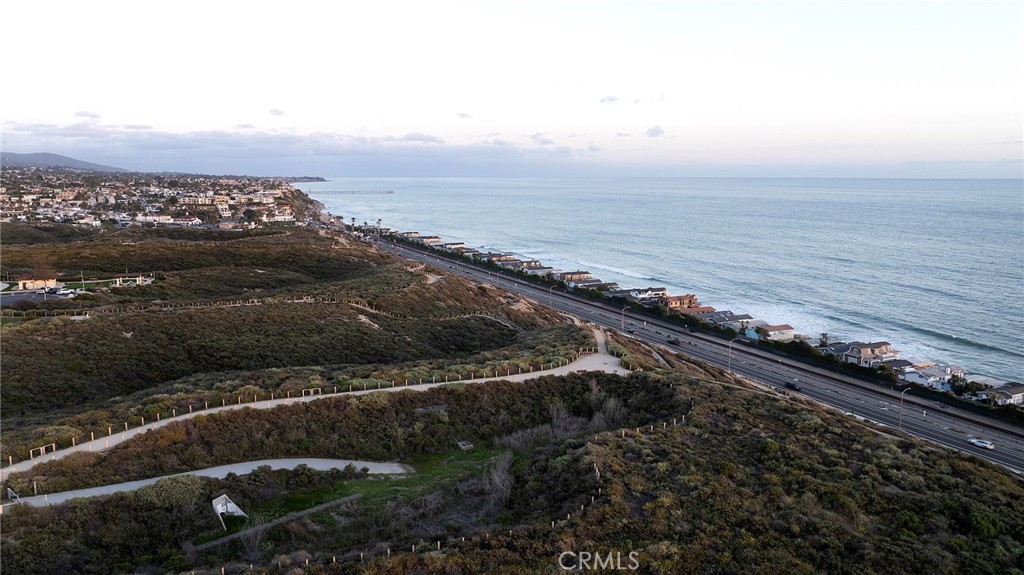 Sea Summit - Residential