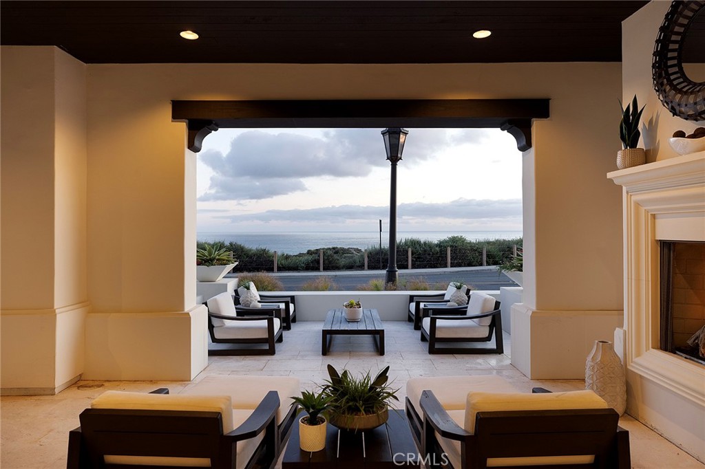 Sea Summit - Residential
