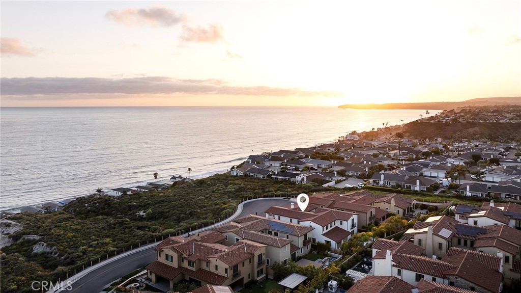Sea Summit - Residential