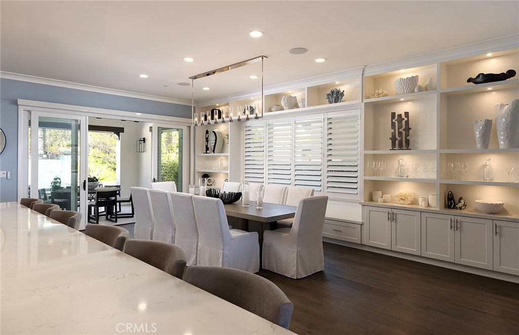Sea Summit - Residential