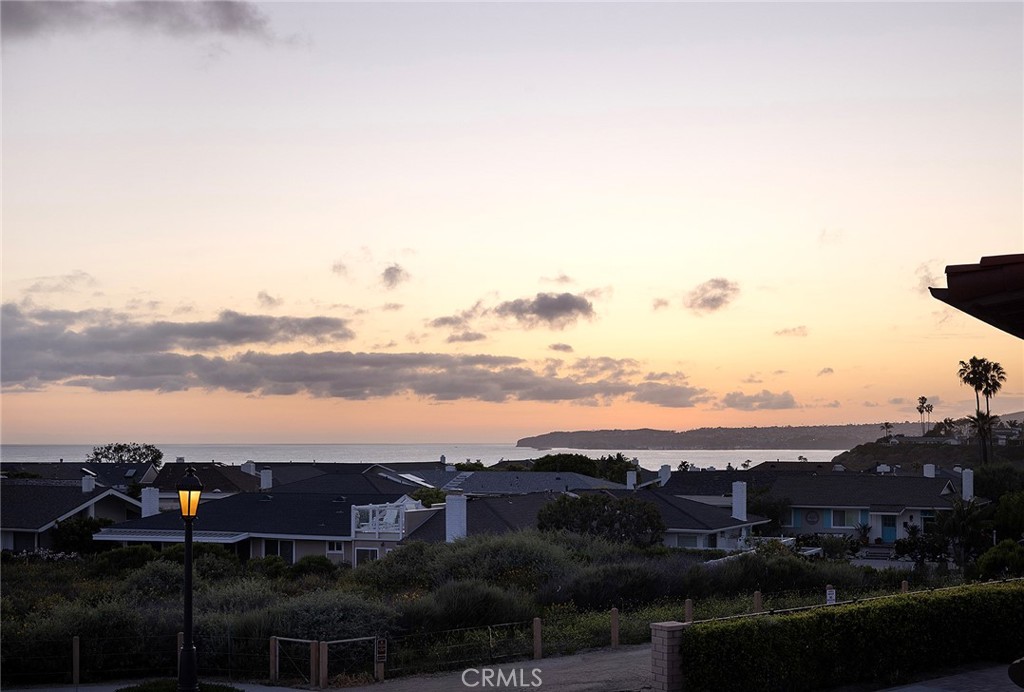 Sea Summit - Residential