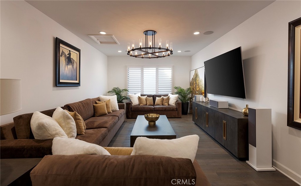 Sea Summit - Residential